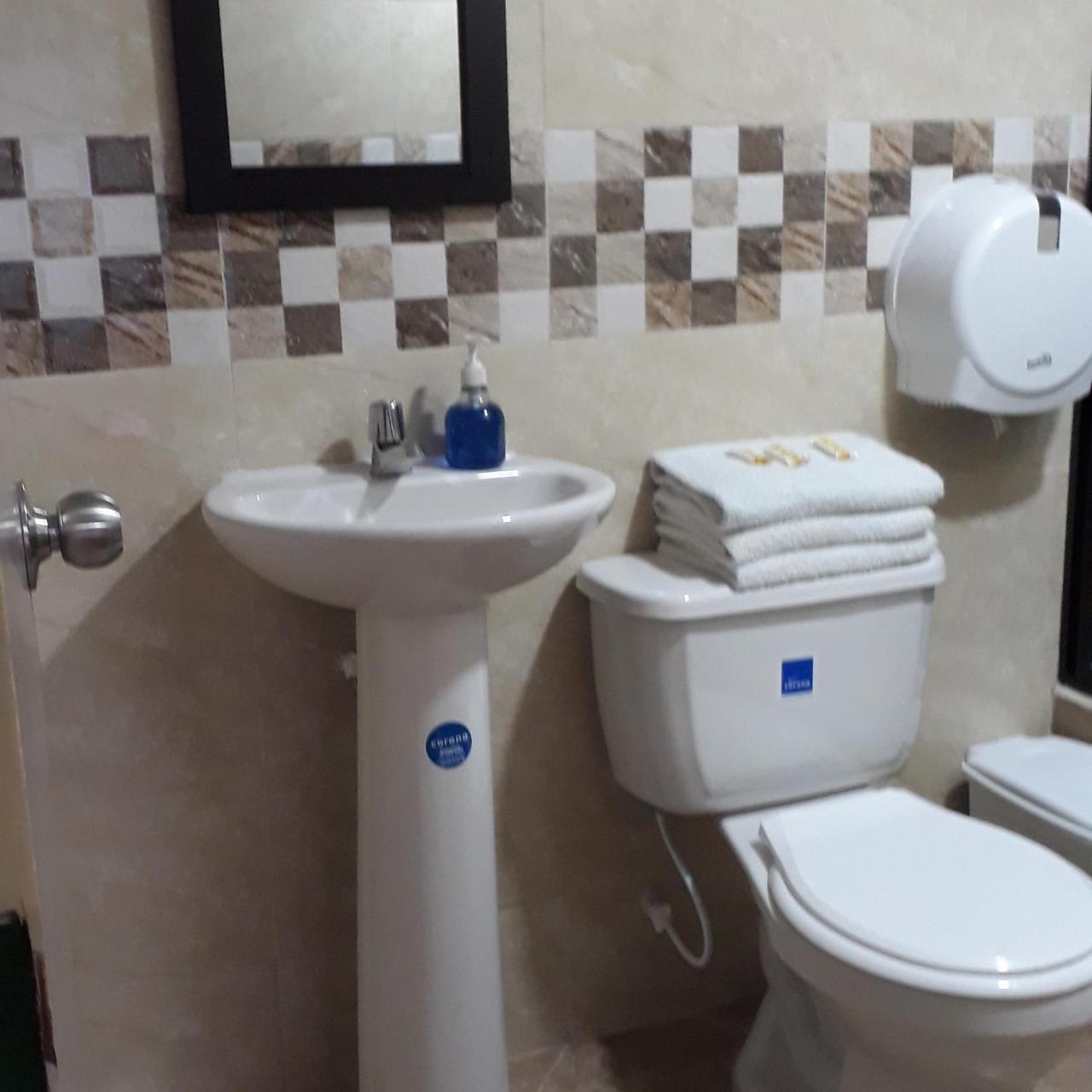 Hotel Posada La Casona La Tebaida Ngoại thất bức ảnh
